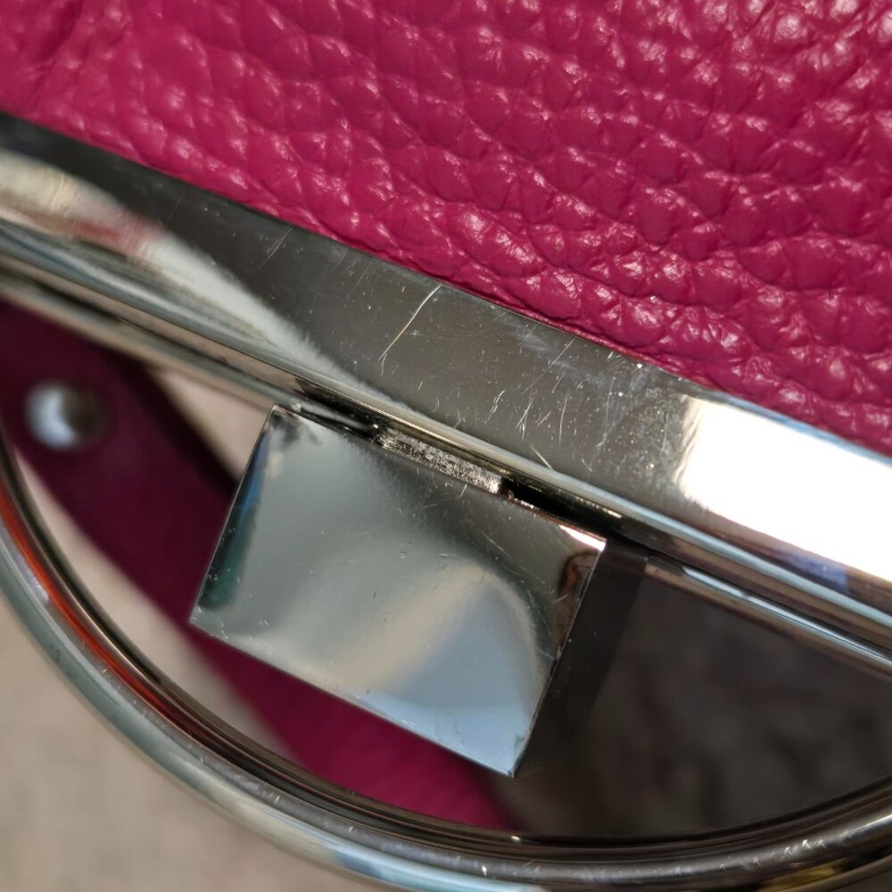 Bodhi fuschia leather wristlet - Picture 8 of 16